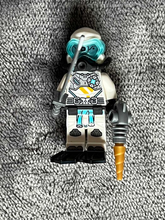 Lego Minifigurka Ninjago Seabound Zane Sprzęt do nurkowania NJO699