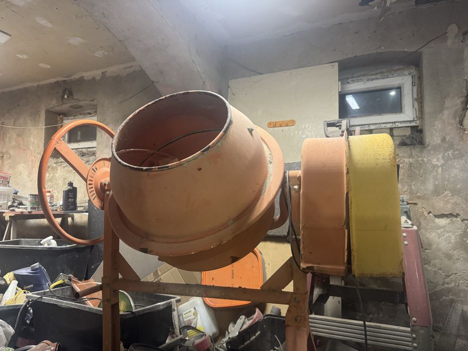 Betoniarka Woger Trading 140L