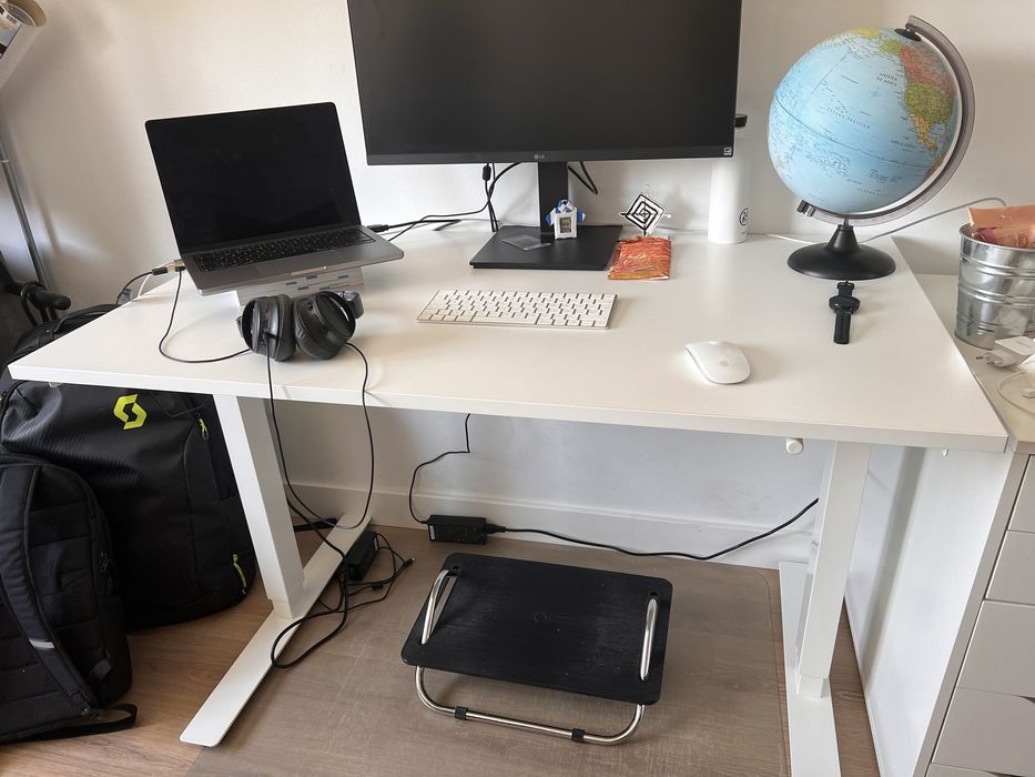 Mesas IKEA TROTEN extensível