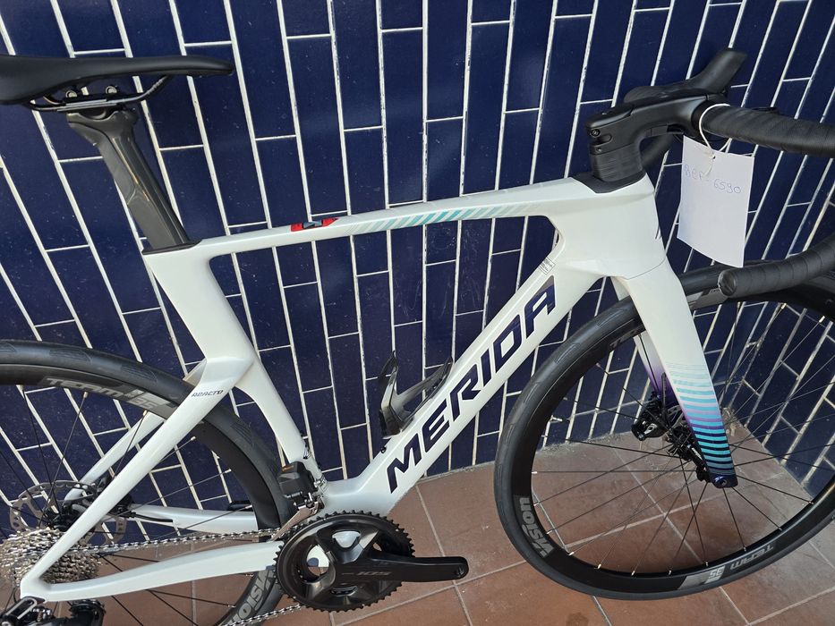 Merida reacto nova 2027 com 105di2