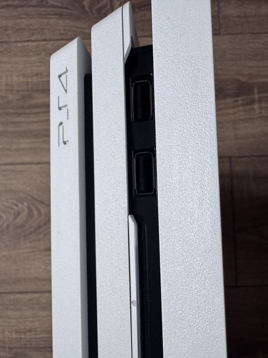 playstation 4 pro goldhen 10.71 + dualshock 4 ps 4 pro