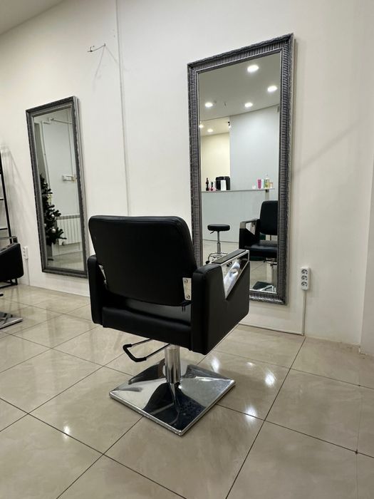 Оренда перукарського місця.