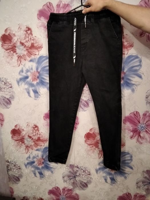 Продам підліткові джинси у відмінному стані