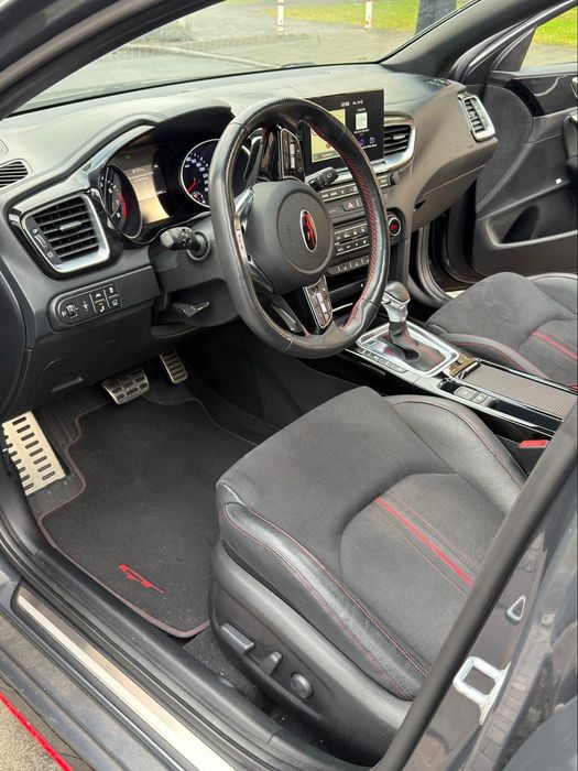 Sprzedam auto kia proceed gt