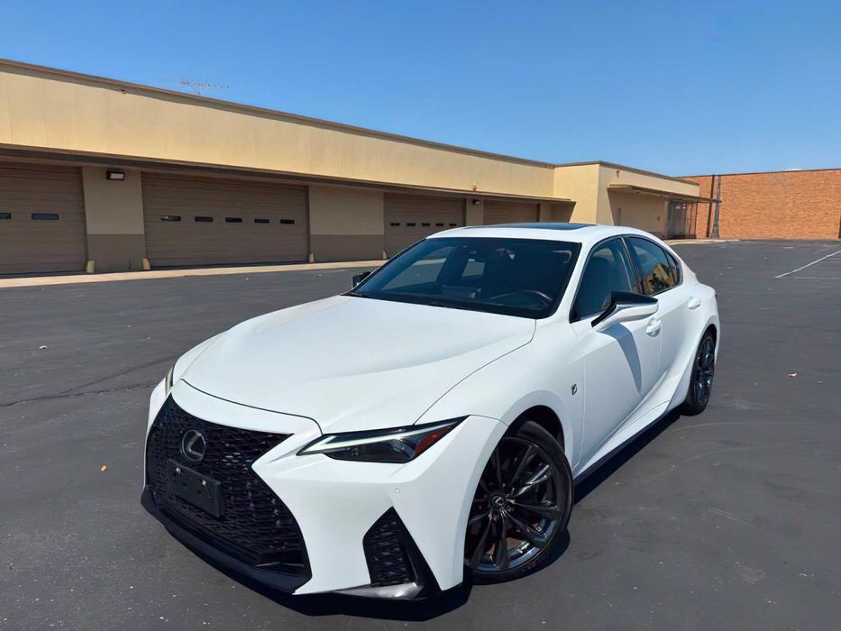 Lexus IS 350 F Sport      2021