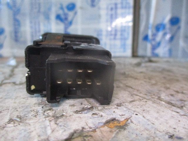 Botão / interruptor 4 piscas MG MG ZR