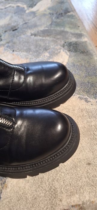 Botki dziewczęce czarne na grubej podeszwie DeeZee Roxie roz 36 nowe