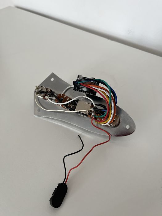 Zestaw elektroniki do gitary basowej Sadowsky – przetworniki + preamp + panel