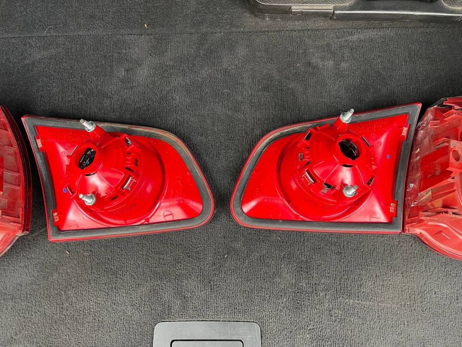 Задні ліхтарі Vw Passat b6 універсал