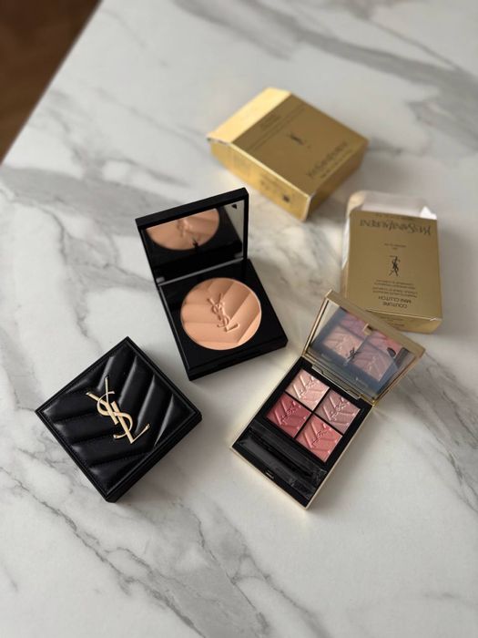 Пудра Yves Saint Laurent All Hours