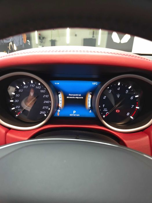 Maserati Ghibli SQ4 GranLusso Przebieg 44000km!