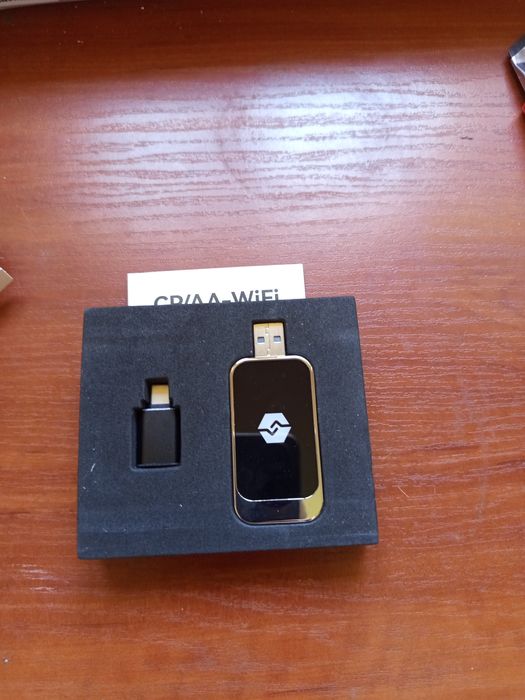 Bezprzewodowy adapter Apple Carplay Android auto