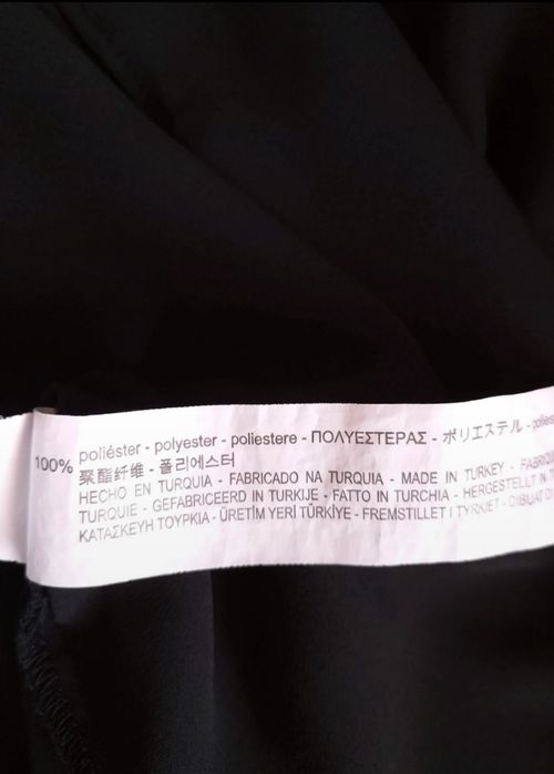 Śliczna czarna zwiewna bluzeczka Zara Basic rozm M