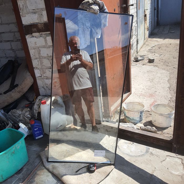 Продам стеклопакет двух камерный  125.7 шир 590млм