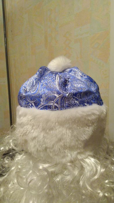 Продам борода+шапка с париком для Санта Клауса,Св.Николая,Деда Мороза.