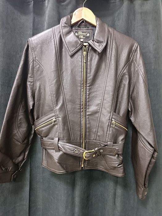 Куртка-косуха,шоколадного кольору,44-46р