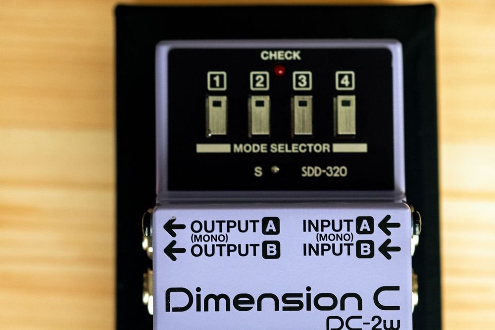Boss DC-2W Waza Craft Dimension C
