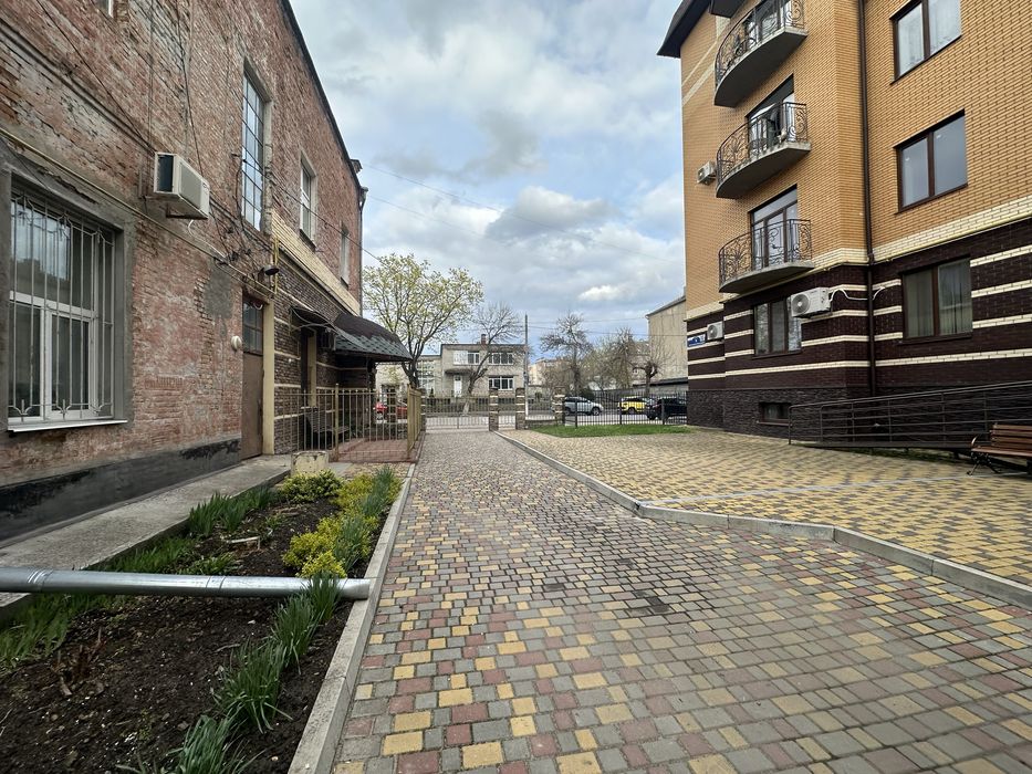 Продаж квартири центр