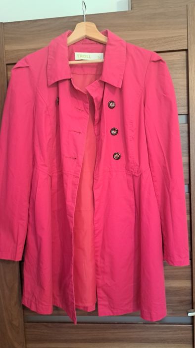 Płaszcz damski dwurzędowy