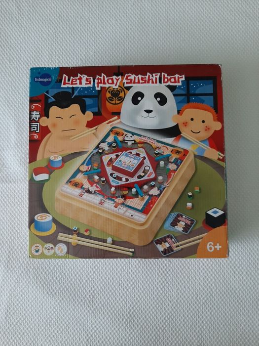 Jogo com peças de sushi