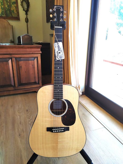 Guitarra Acústica Martin DJR-10 (NOVA)