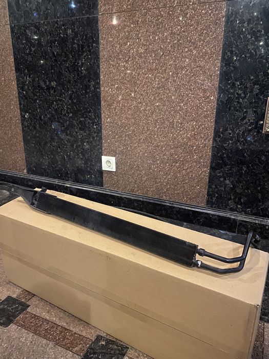 Радиатор масла Mercedes Vito Viano A 6394663524