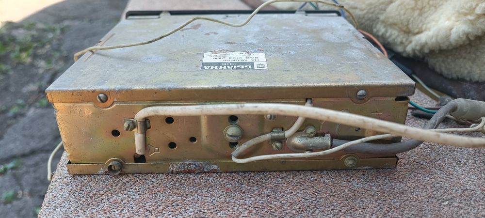 Продам магнитолу БЫЛИНА