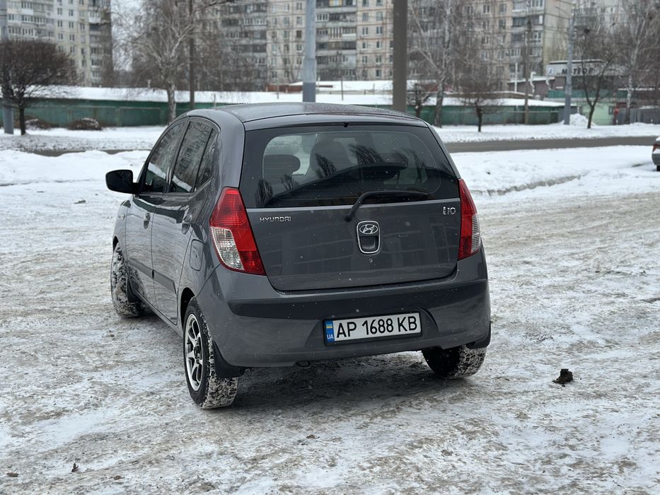 Hyundai і10 Офіційна