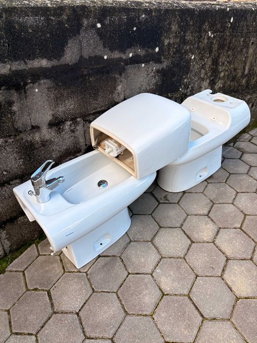 Bidé + Sanita Cerâmica