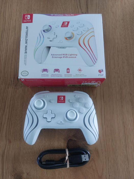 PDP Afterglow Wave Wireless Pro Controller Switch OLED RGB Biały Nowy