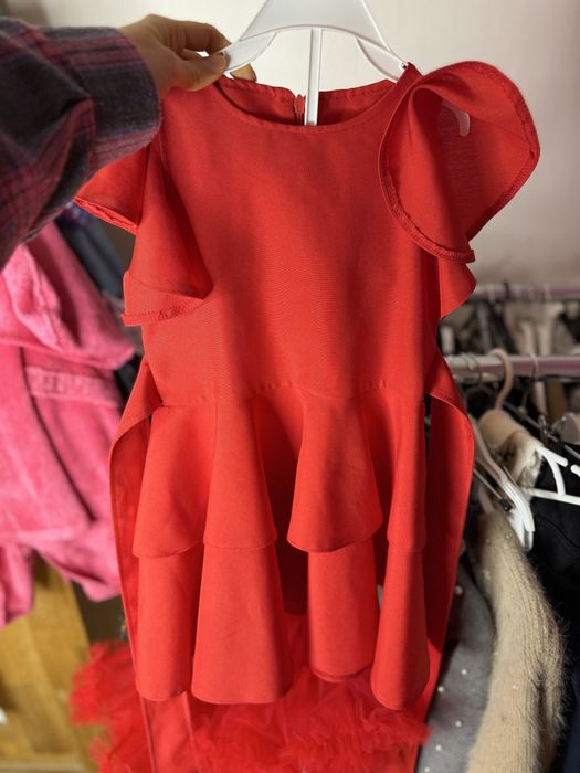 Сукня червона на дівчинку 110