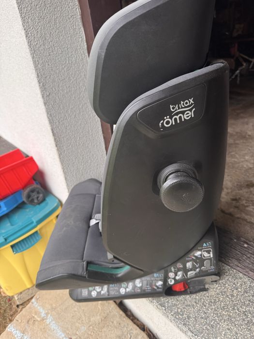 Fotelik Britax advasafix 9-36 kg