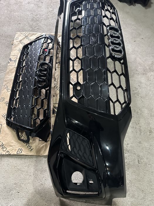 Бампер передній Audi A5 S5 B9 8W6 s-line