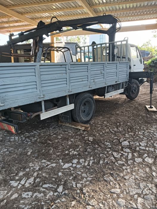 Serviços de transporte c/ grua