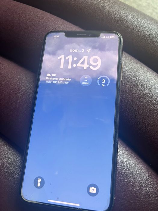 iPhone XS Max 256 GB64752098739075120