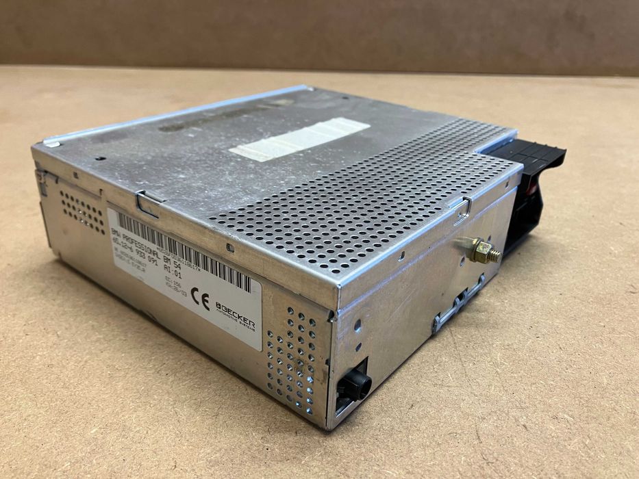 MODUŁ TUNER RADIOWY BM54 BMW E39 E46 X6 numer oem 6933091