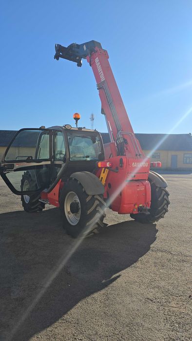 Свіжопривезений телескопічний навантажувач manitou mlt 634 lsu