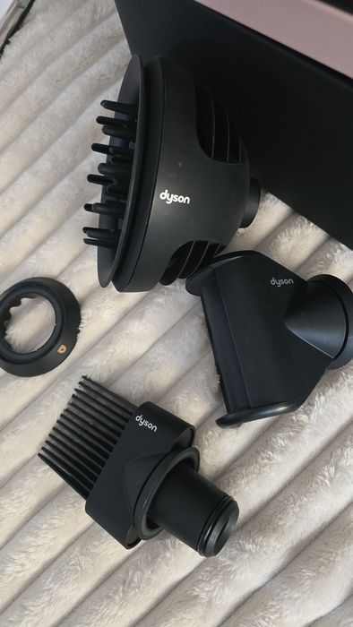 Dyson supersonic nural