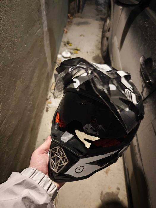 Шолом дуал-спорт