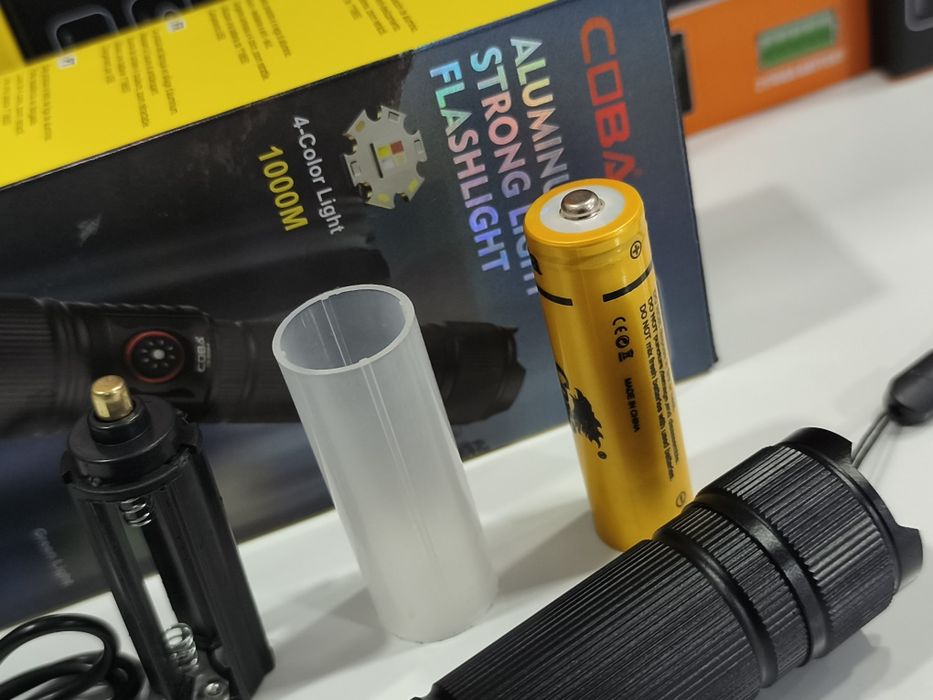 Lanterna Led COBA 20w 4 cores Luz