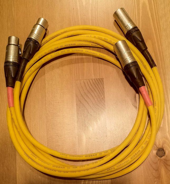 Cabo interconect Van den Hul balanceado