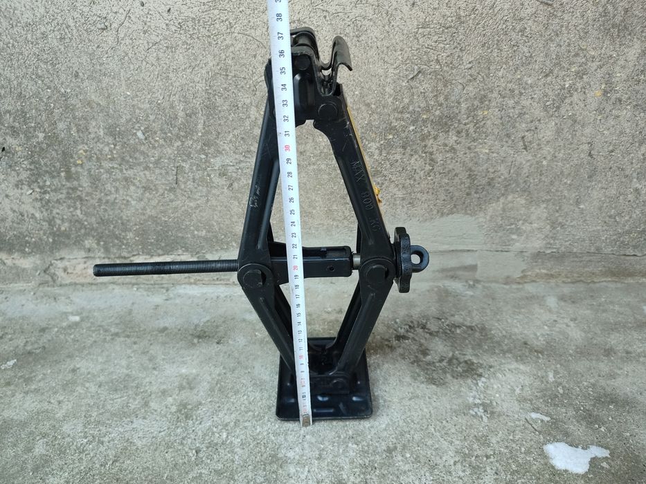 Домкрат Fiat підходить до форд фокус 2/3 та інших автомобілів