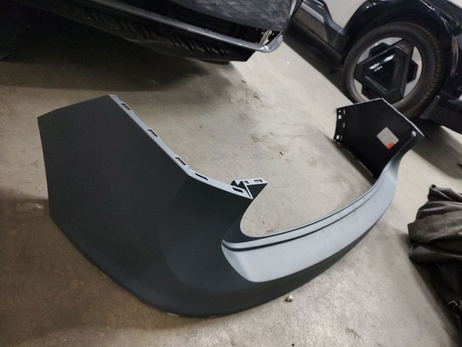 Задній бампер на VW Tiguan