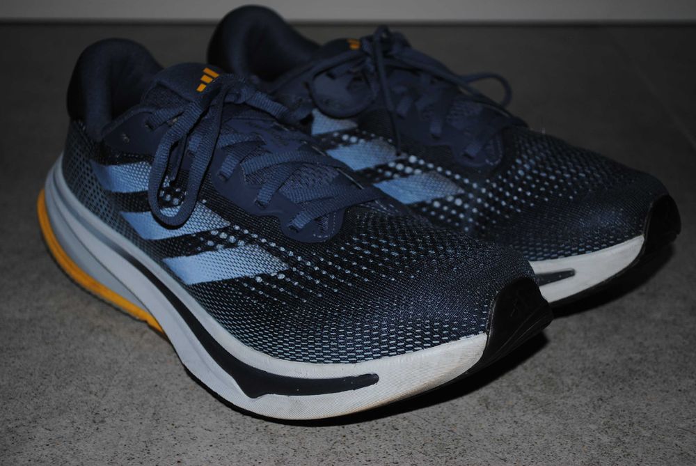 Buty do biegania Adidas Supernova Rise roz 42 i 2/3