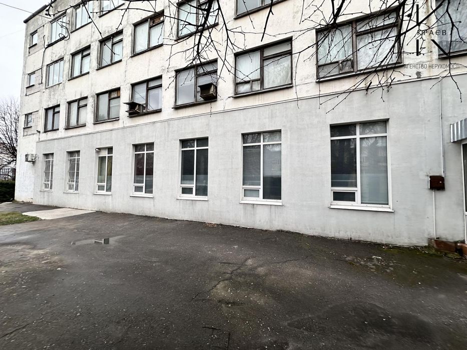 Продам приміщення під швейний цех