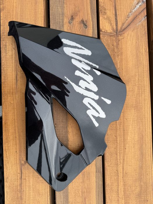 Plastiki owiewki kawasaki zx-4R ninja