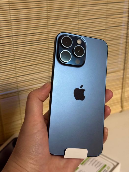 iPhone 15 pro max 256 Новый!