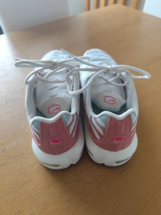Vendo tênis Nike Air Max Plus tam 38,5