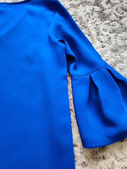 Bluzka H&M kolor niebieski kobaltowym rozmiar 34/36