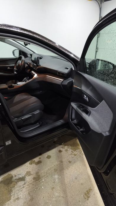 Peugeot 3008. 2021 cx aut